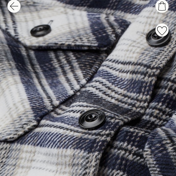 H&M Oversized Shirt Jacket - Picture 2 of 5